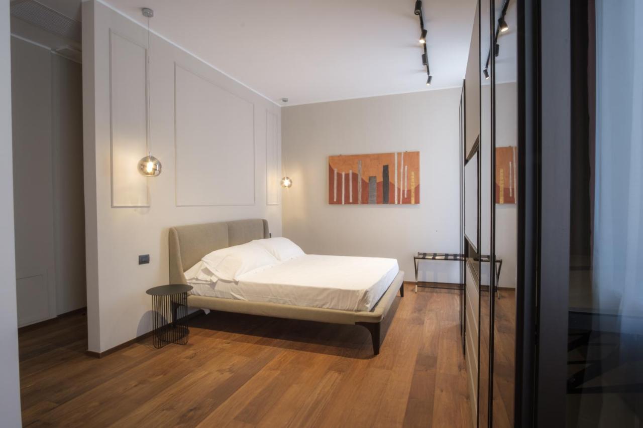 Palazzo Danisi Rooms&Suites Бари Экстерьер фото