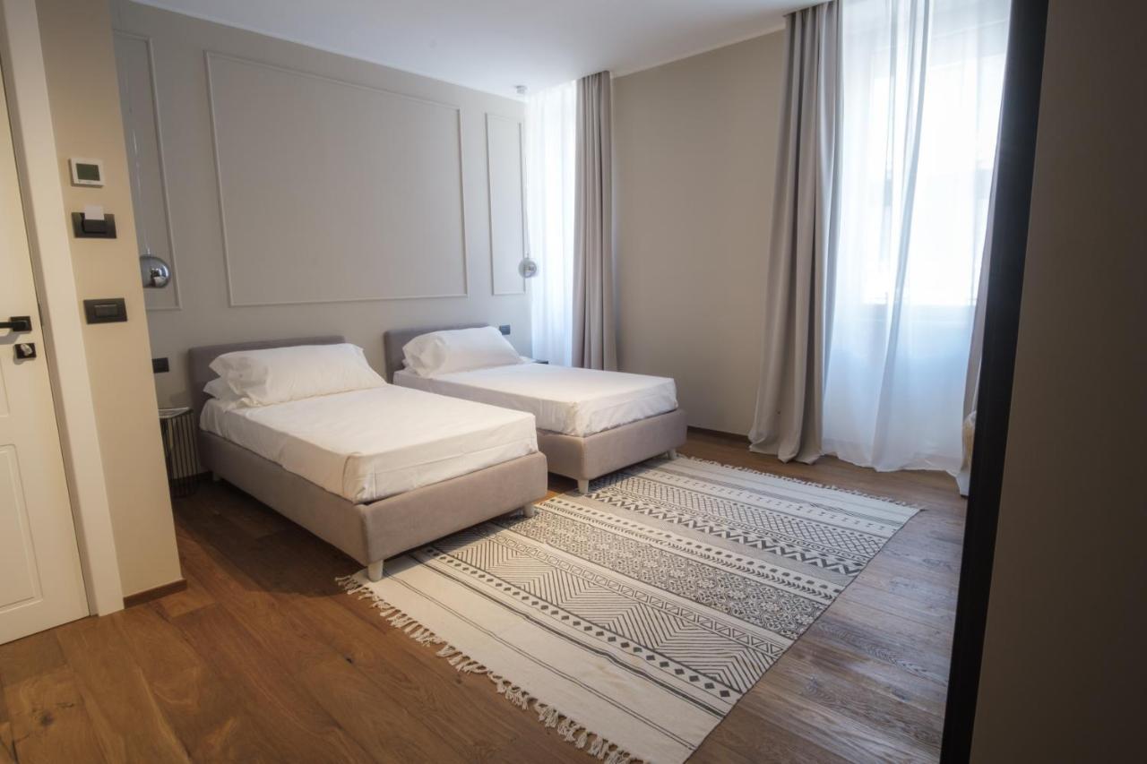 Palazzo Danisi Rooms&Suites Бари Экстерьер фото